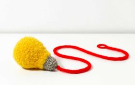 Charity Lot – Patricia Waller (1962 Santiago – lebt in Berlin)