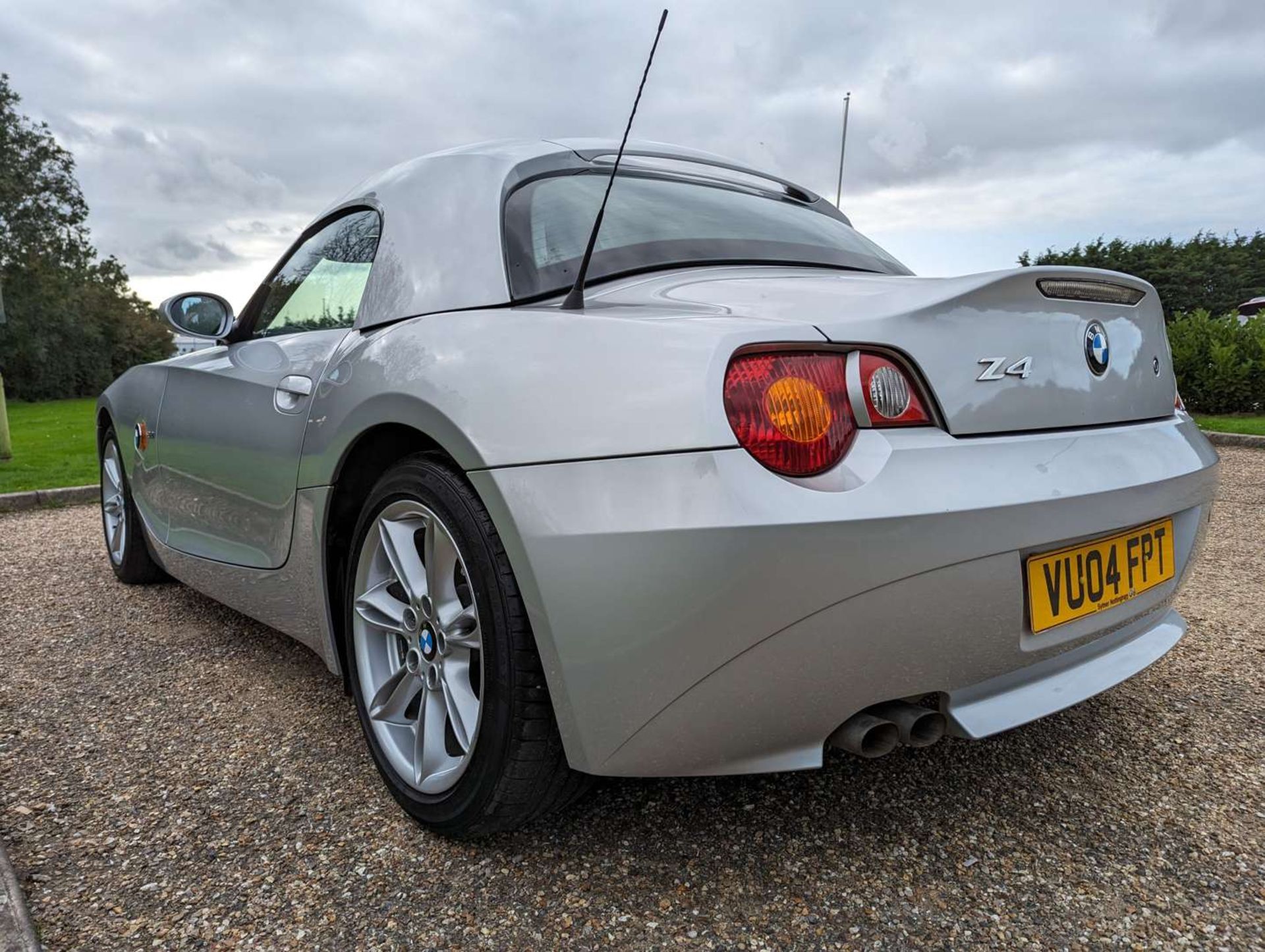 2004 BMW Z4 2.2I SE CONVERTIBLE - Image 13 of 30