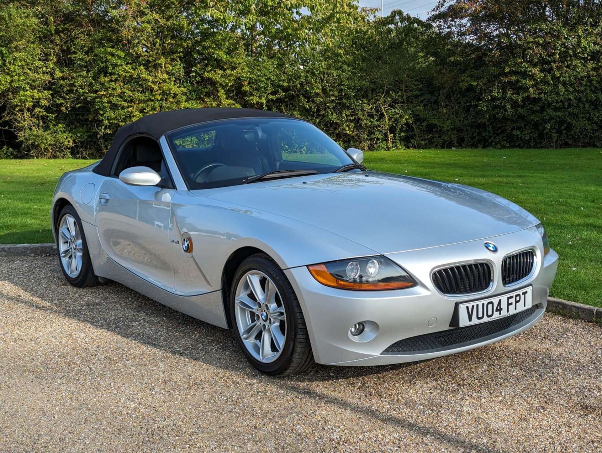 2004 BMW Z4 2.2I SE CONVERTIBLE - Image 3 of 30