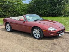 1999 JAGUAR XK8 4.0 CONVERTIBLE AUTO