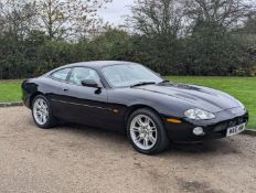 2001 JAGUAR XKR 4.0 AUTO