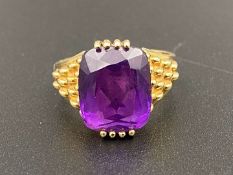 An Amethyst set 9ct gold &nbsp;ring