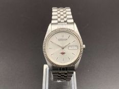 CITIZEN a stainless steel automatic centre seconds calendar wristwatch 8200