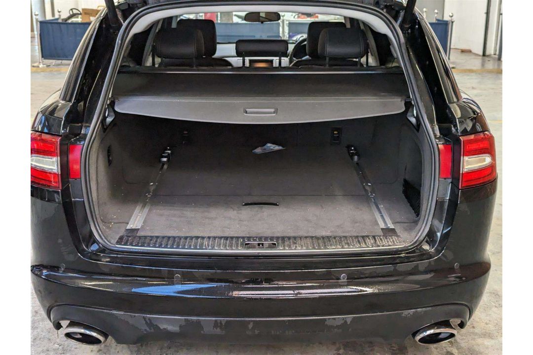 2014 JAGUAR XF R-SPORT V6 D AUTO - Image 6 of 26
