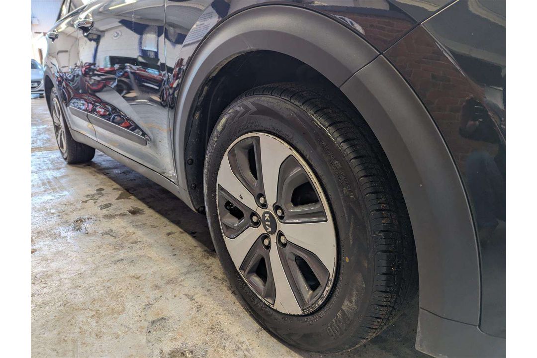 2016 KIA NIRO 2 S-A - Image 5 of 26