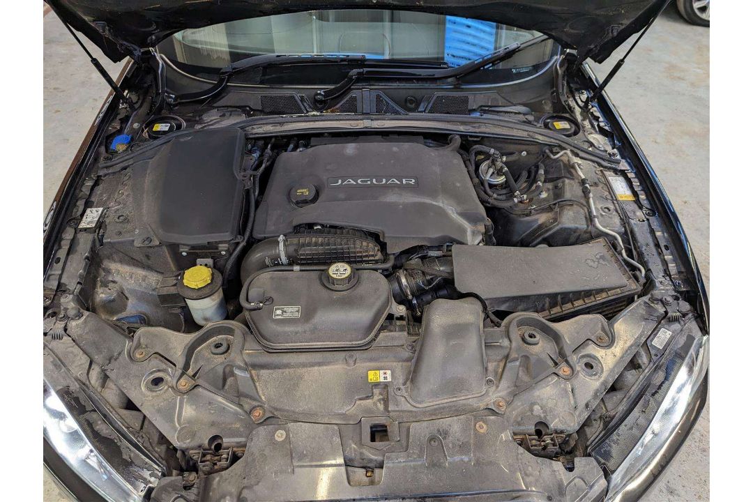 2014 JAGUAR XF R-SPORT V6 D AUTO - Image 23 of 26