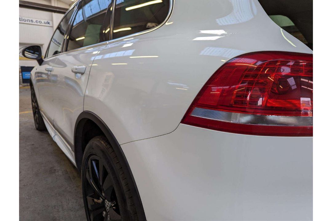 2014 VOLKSWAGEN TOUAREG V6 R-LINE TDI BMT - Image 4 of 29