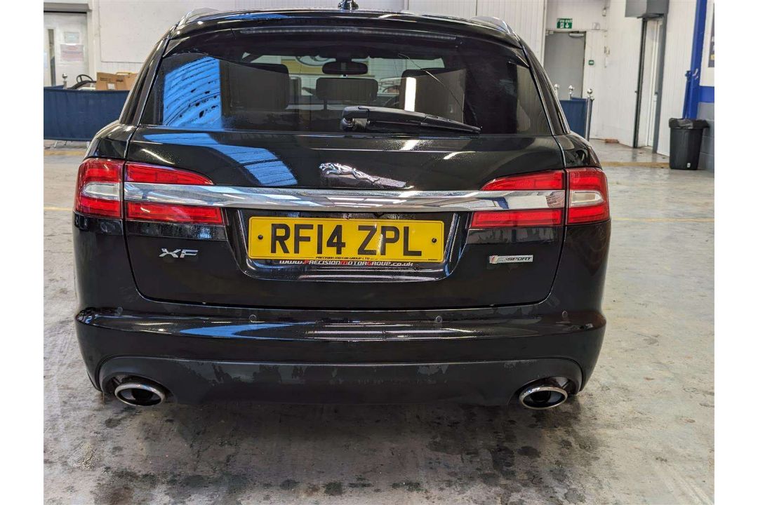 2014 JAGUAR XF R-SPORT V6 D AUTO - Image 4 of 26