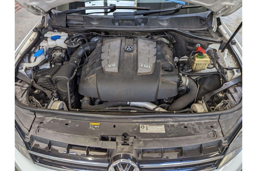 2014 VOLKSWAGEN TOUAREG V6 R-LINE TDI BMT - Image 25 of 29