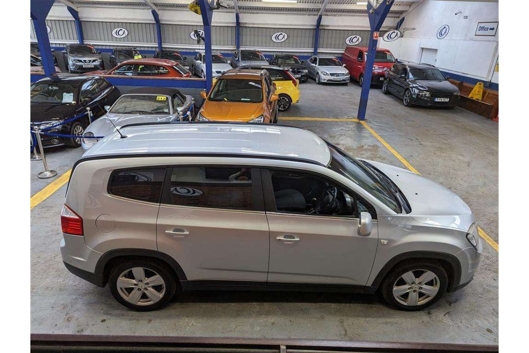2012 CHEVROLET ORLANDO LTZ VCDI AUTO - Image 24 of 29