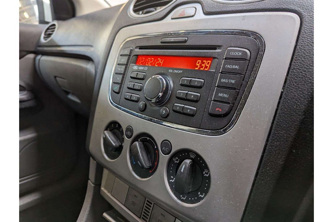 2010 FORD FOCUS ZETEC 100 - Image 22 of 23