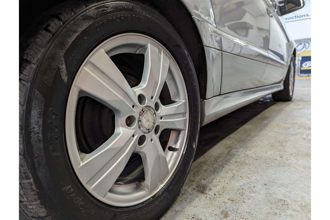 2009 MERCEDES-BENZ B160 SE CVT - Image 20 of 30