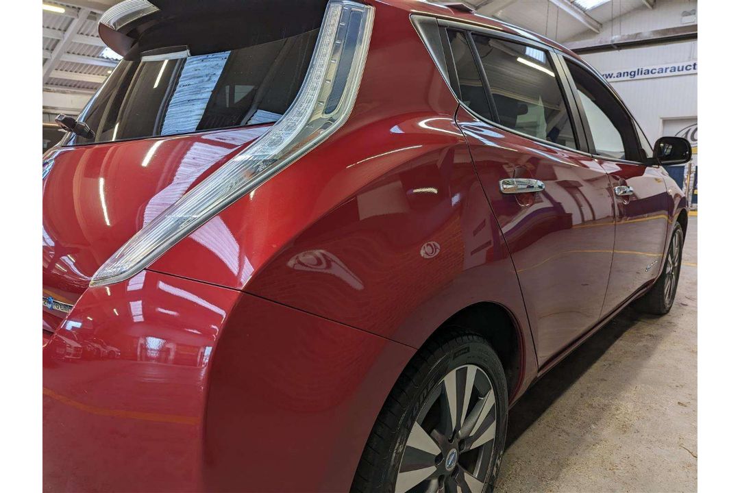 2014 NISSAN LEAF **SOLD - Image 21 of 27