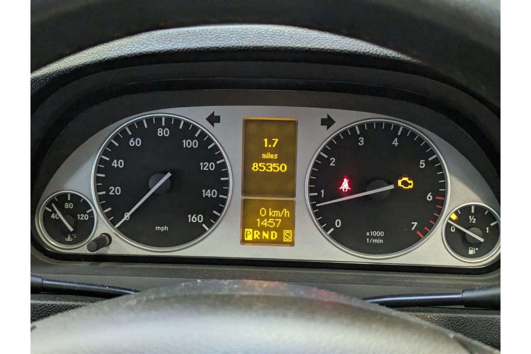 2009 MERCEDES-BENZ B160 SE CVT - Image 24 of 30