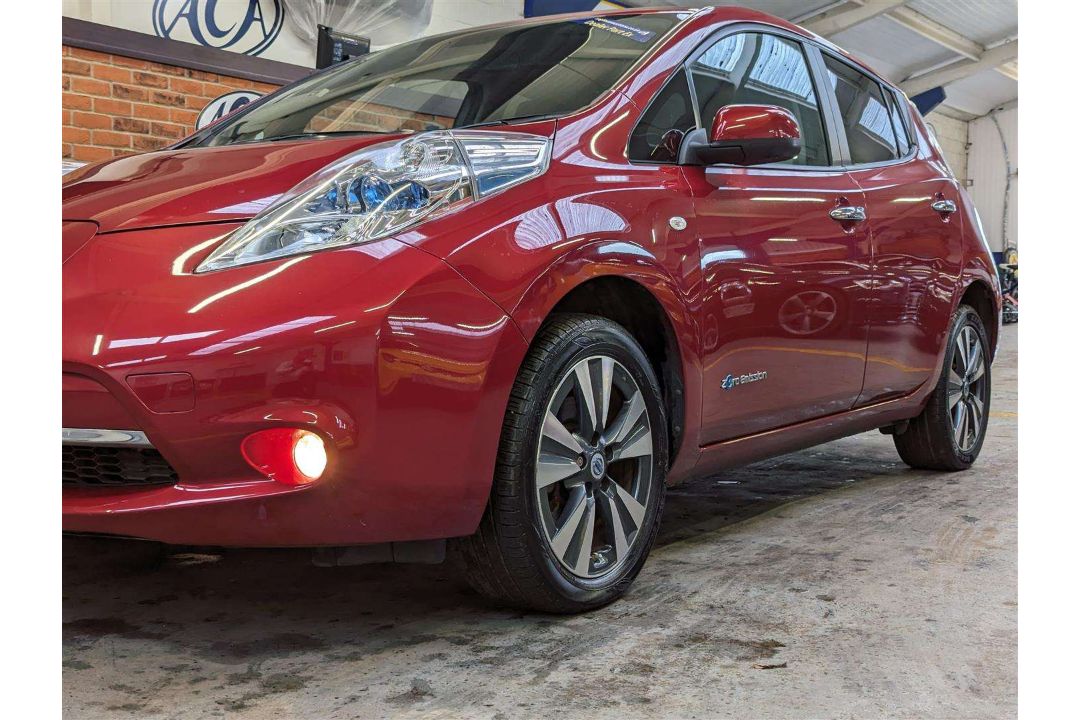 2014 NISSAN LEAF **SOLD - Image 12 of 27