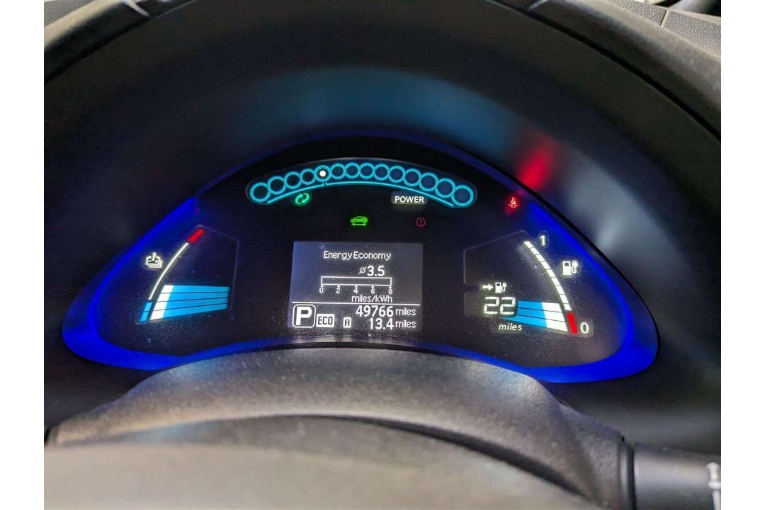 2014 NISSAN LEAF **SOLD - Image 23 of 27