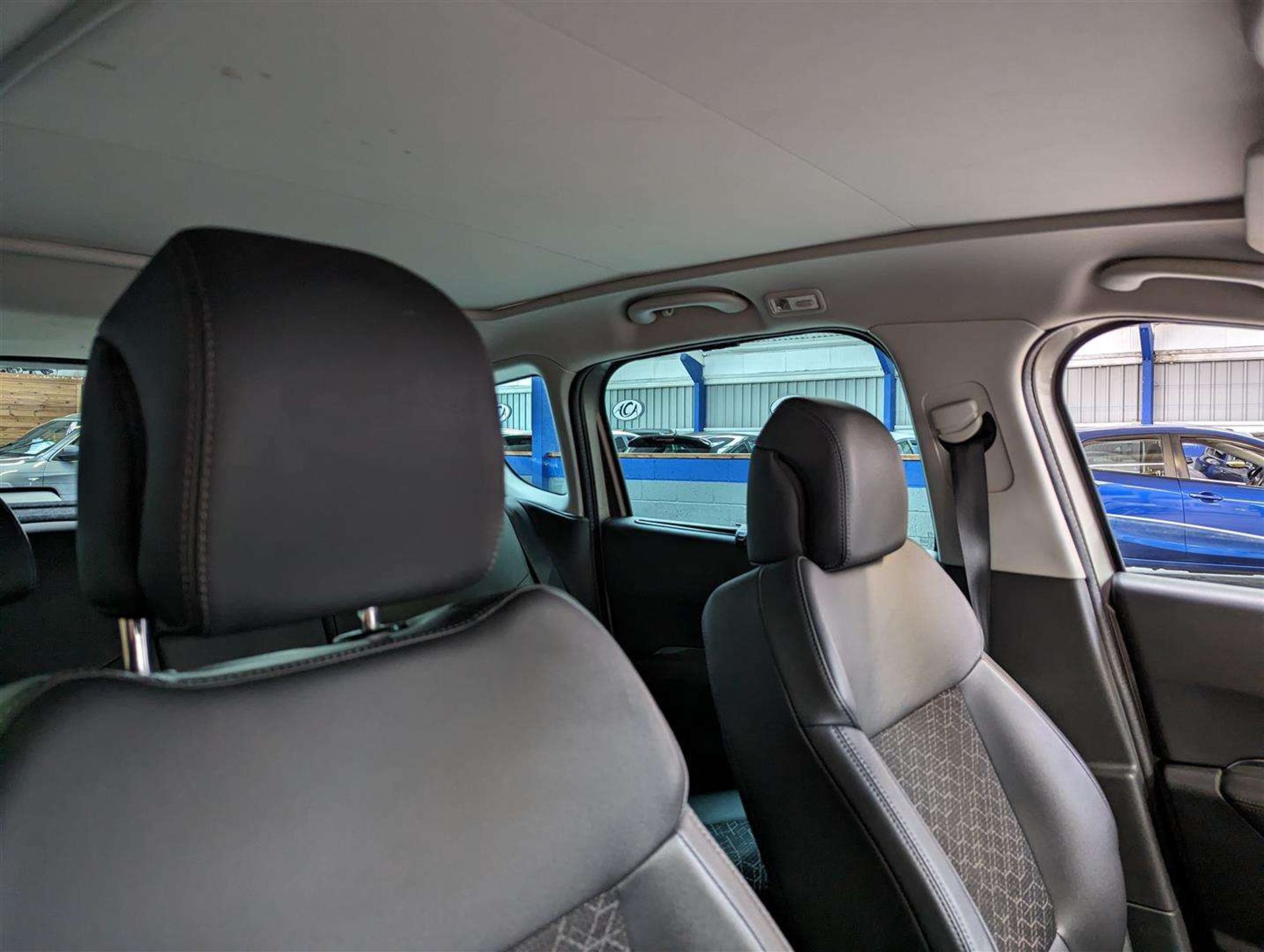 2016 PEUGEOT 3008 ALLURE BLUE HDI S/S - Image 19 of 30