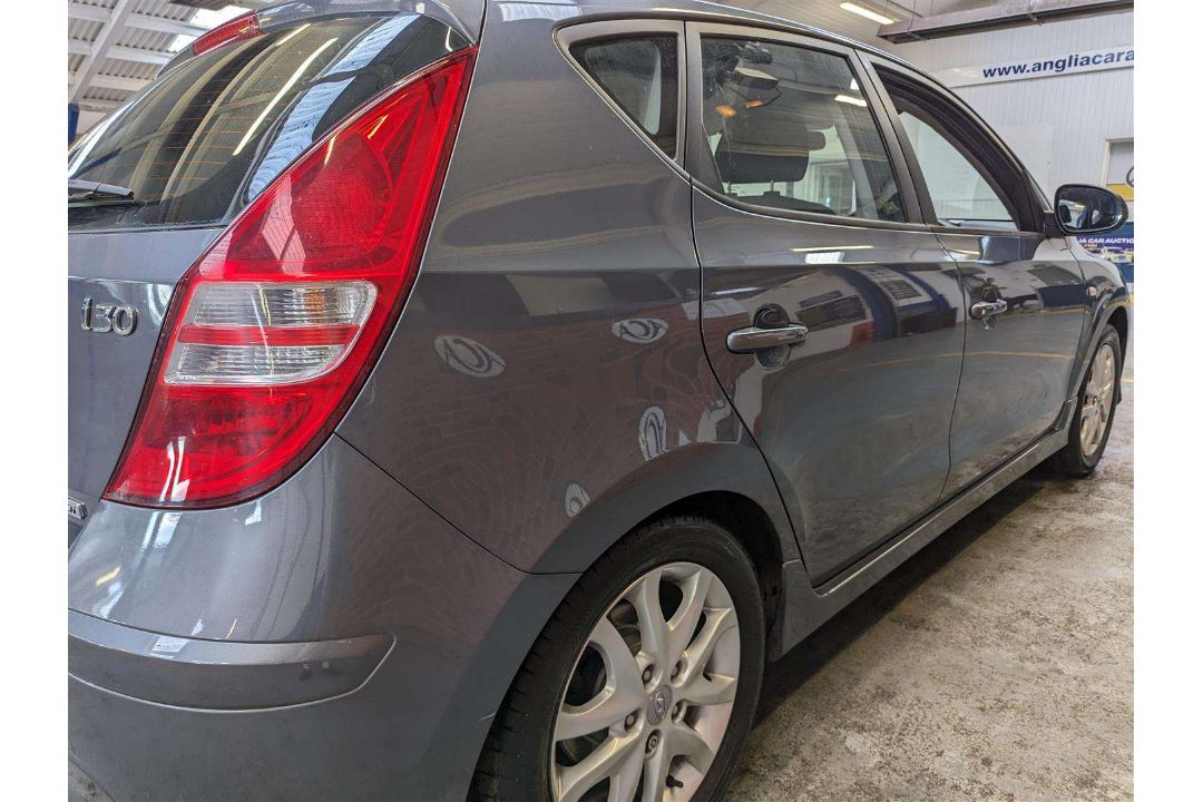 2011 HYUNDAI I30 COMFORT CRDI - Image 14 of 29