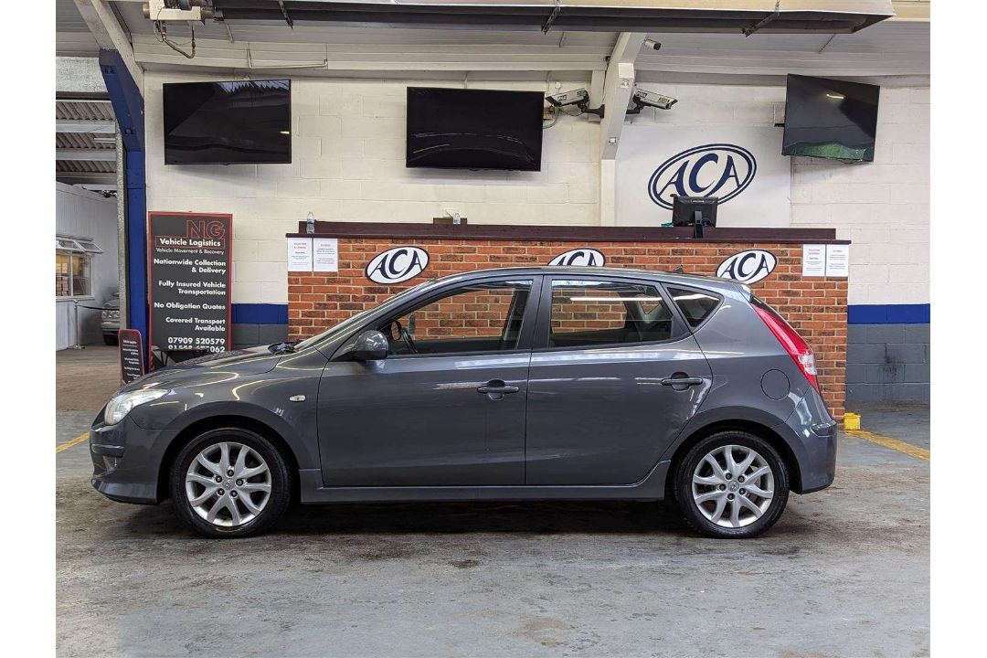 2011 HYUNDAI I30 COMFORT CRDI - Image 2 of 29