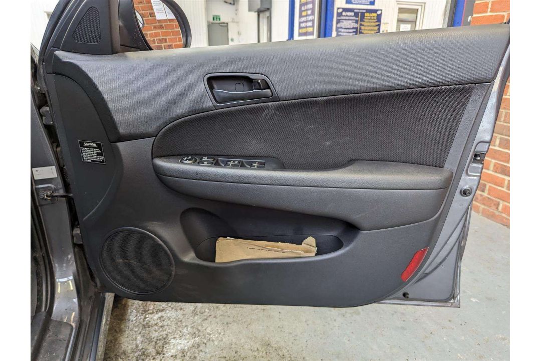 2011 HYUNDAI I30 COMFORT CRDI - Image 21 of 29