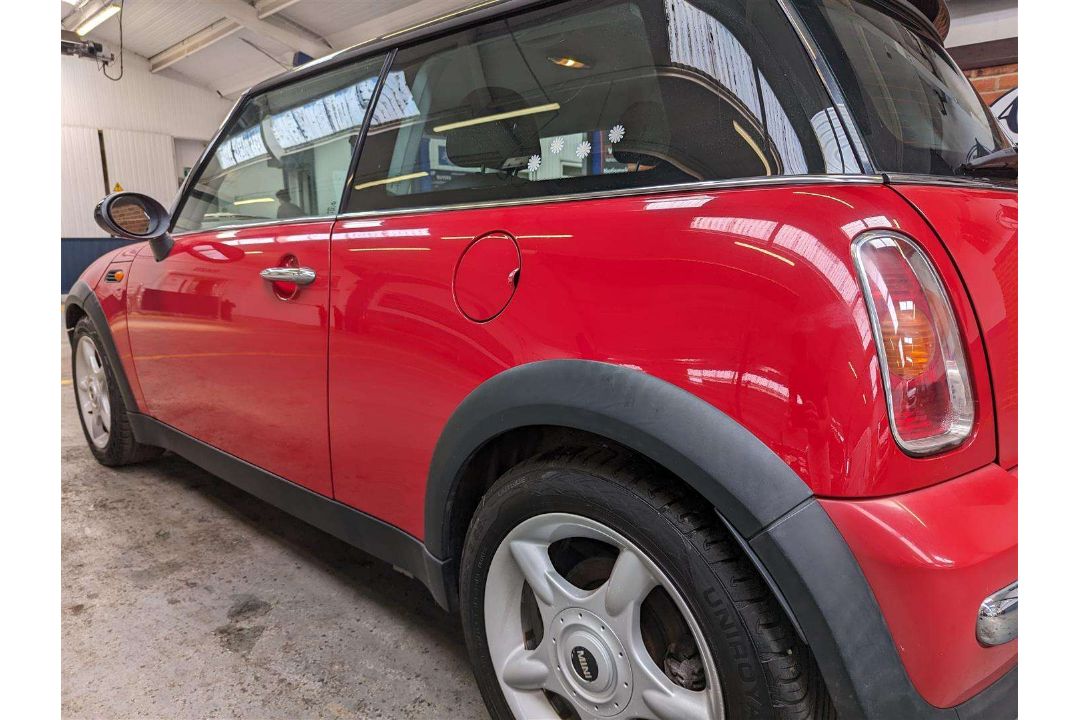 2004 MINI COOPER **SOLD - Image 7 of 27