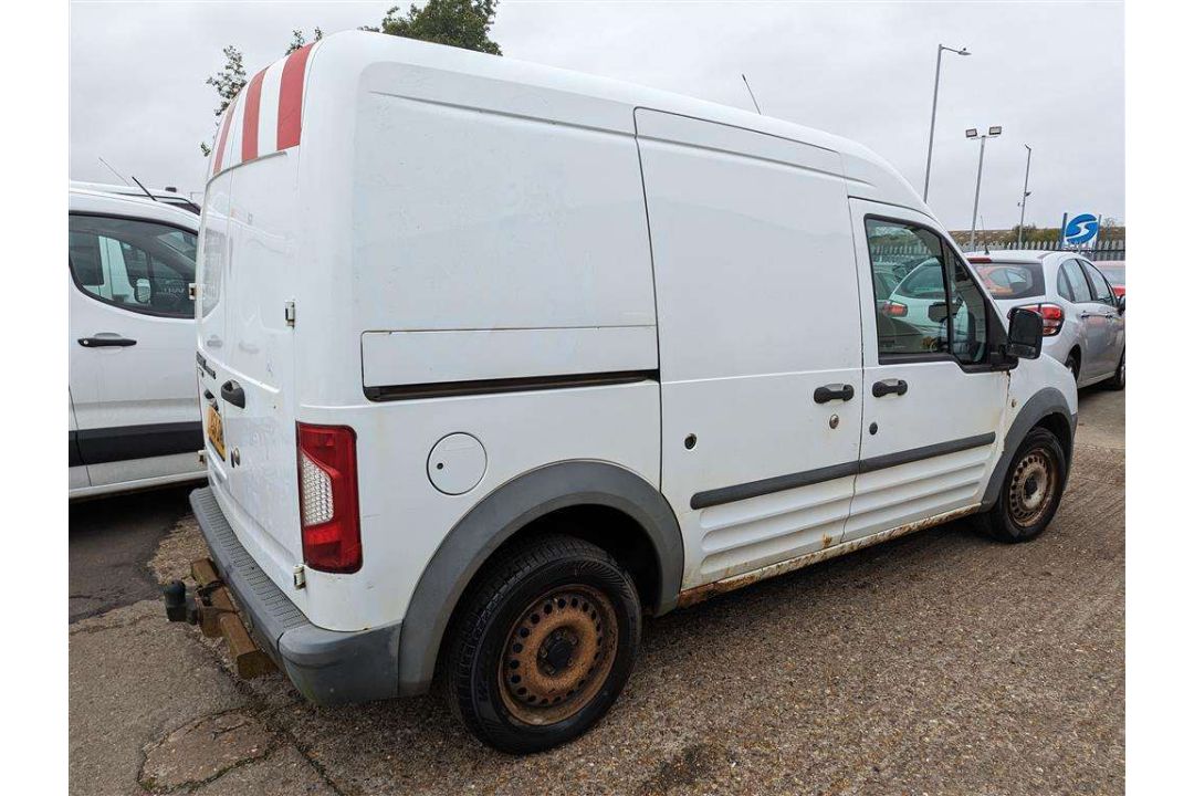 2011 FORD TRAN CONNECT 90 T230 - Image 17 of 26