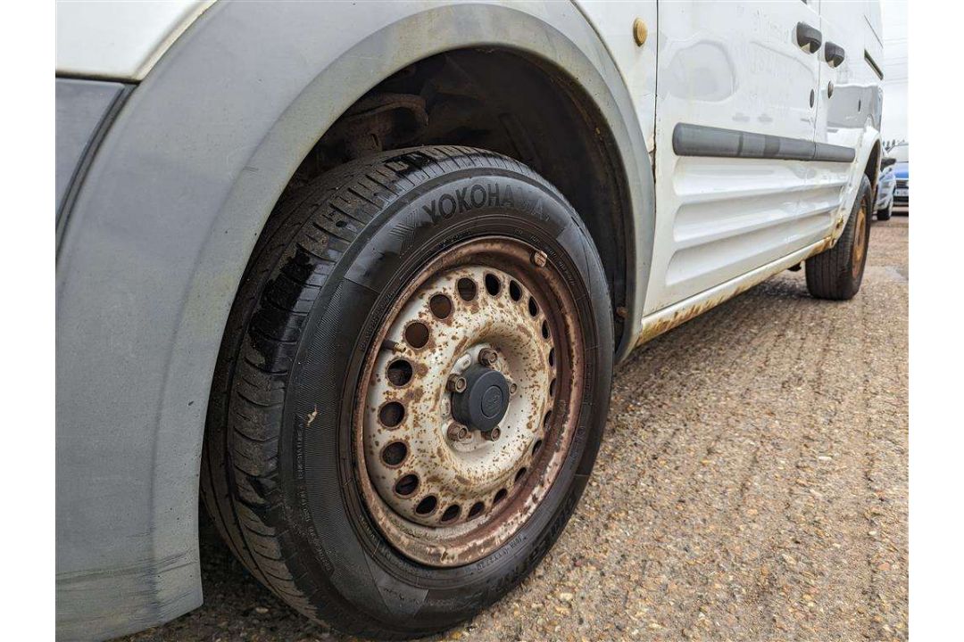 2011 FORD TRAN CONNECT 90 T230 - Image 11 of 26