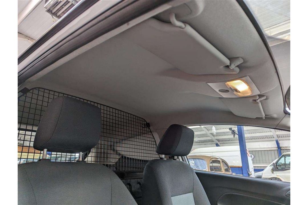 2011 FORD FIESTA ECONETIC TDCI DPF - Image 21 of 27