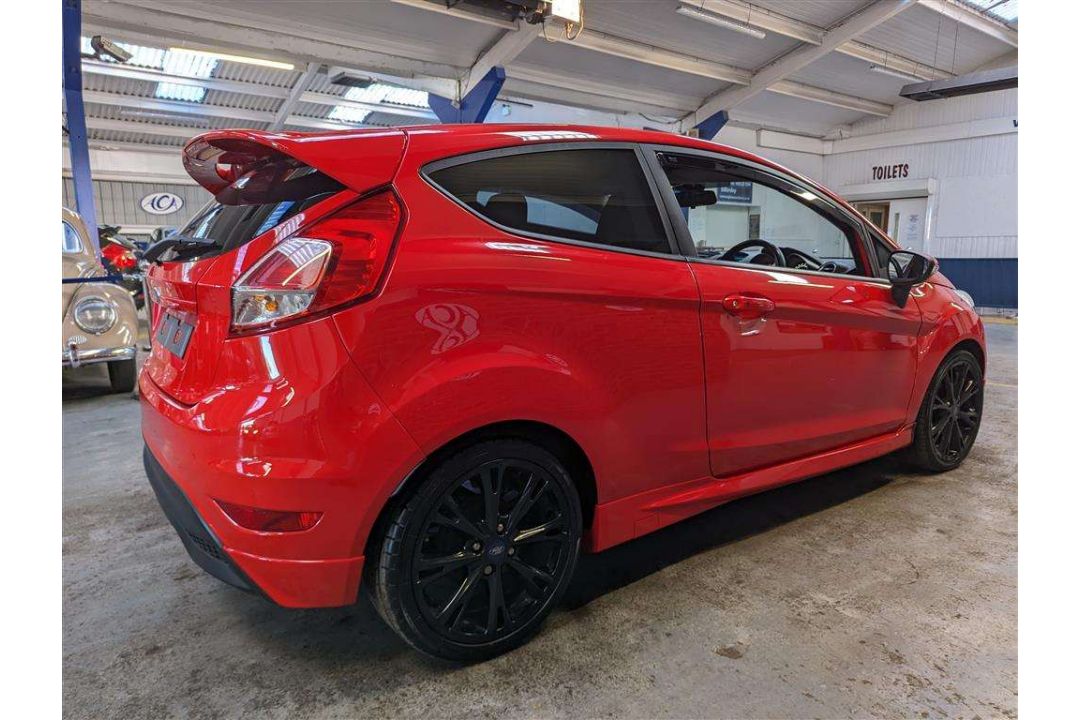 2013 FORD FIESTA ZETEC S - Image 8 of 27