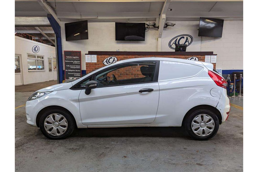 2011 FORD FIESTA ECONETIC TDCI DPF - Image 2 of 27