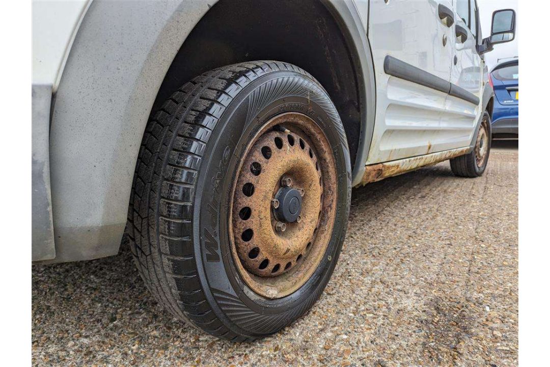 2011 FORD TRAN CONNECT 90 T230 - Image 16 of 26