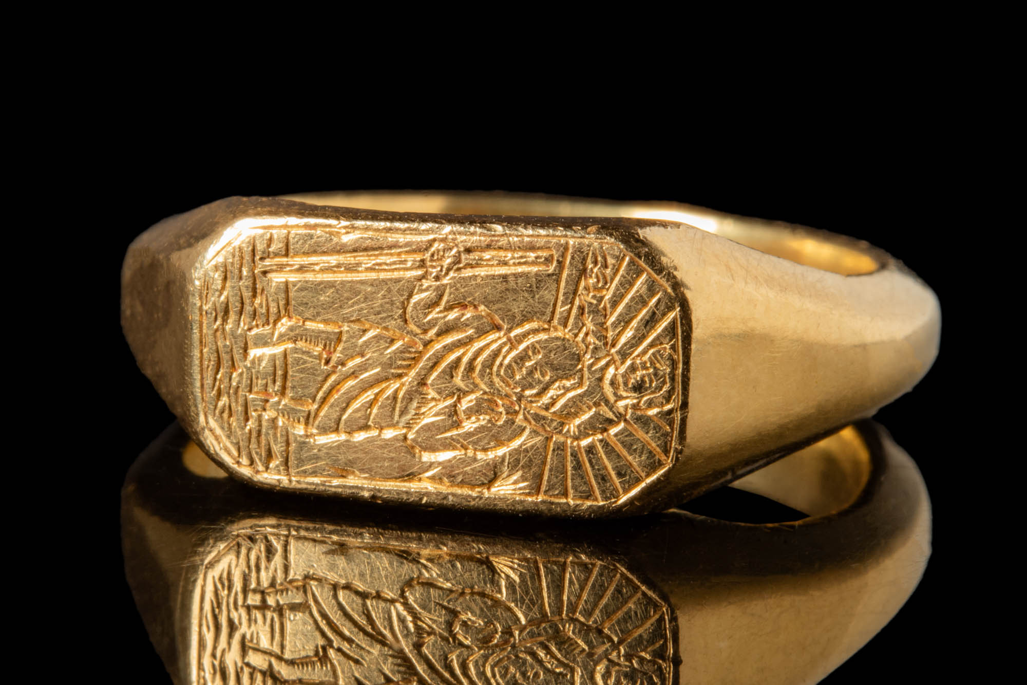 MEDIEVAL ICONOGRAPHIC GOLD RING WITH ST. CHRISTOPHER - Image 4 of 7