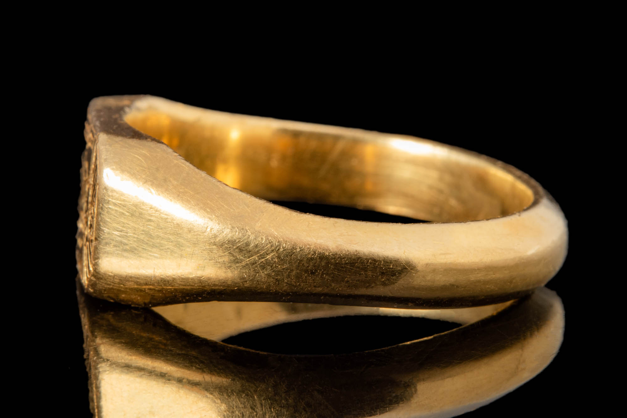 MEDIEVAL ICONOGRAPHIC GOLD RING WITH ST. CHRISTOPHER - Image 5 of 7