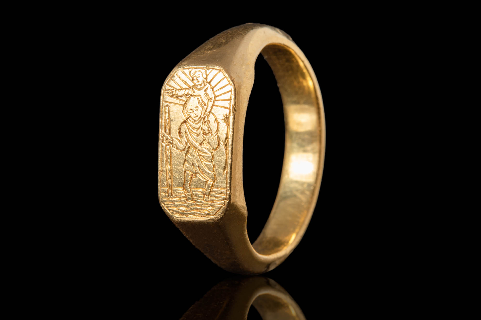 MEDIEVAL ICONOGRAPHIC GOLD RING WITH ST. CHRISTOPHER - Image 2 of 7