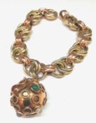 Armband mit Kugelanhänger