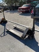 PALLET JACK