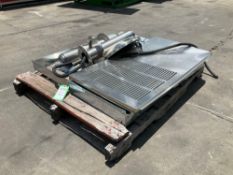 ELKAY...STAINLESS SWIRLFLO BI-LEVEL ADA FOUNTAIN MODEL...ERPB28C ON A PALLET...