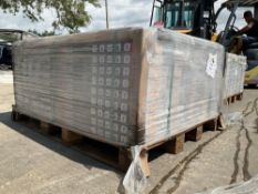 ( 1 ) PALLET UNUSED LIFEPROOF SPC LUXURY FLOORING, 48in L x 7.2in W x 4mm PER PIECE, APPROX 50 CASE