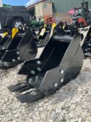 ( 1 ) UNUSED BUCKET WITH TEETH ATTACHMENT FOR MINI EXCAVATOR