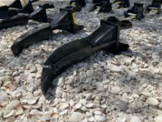 ( 1 ) UNUSED RIPPER ATTACHMENT FOR MINI EXCAVATOR