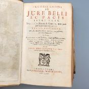 GROTIUS, Hugo: De jure belli ac pacis libri tres