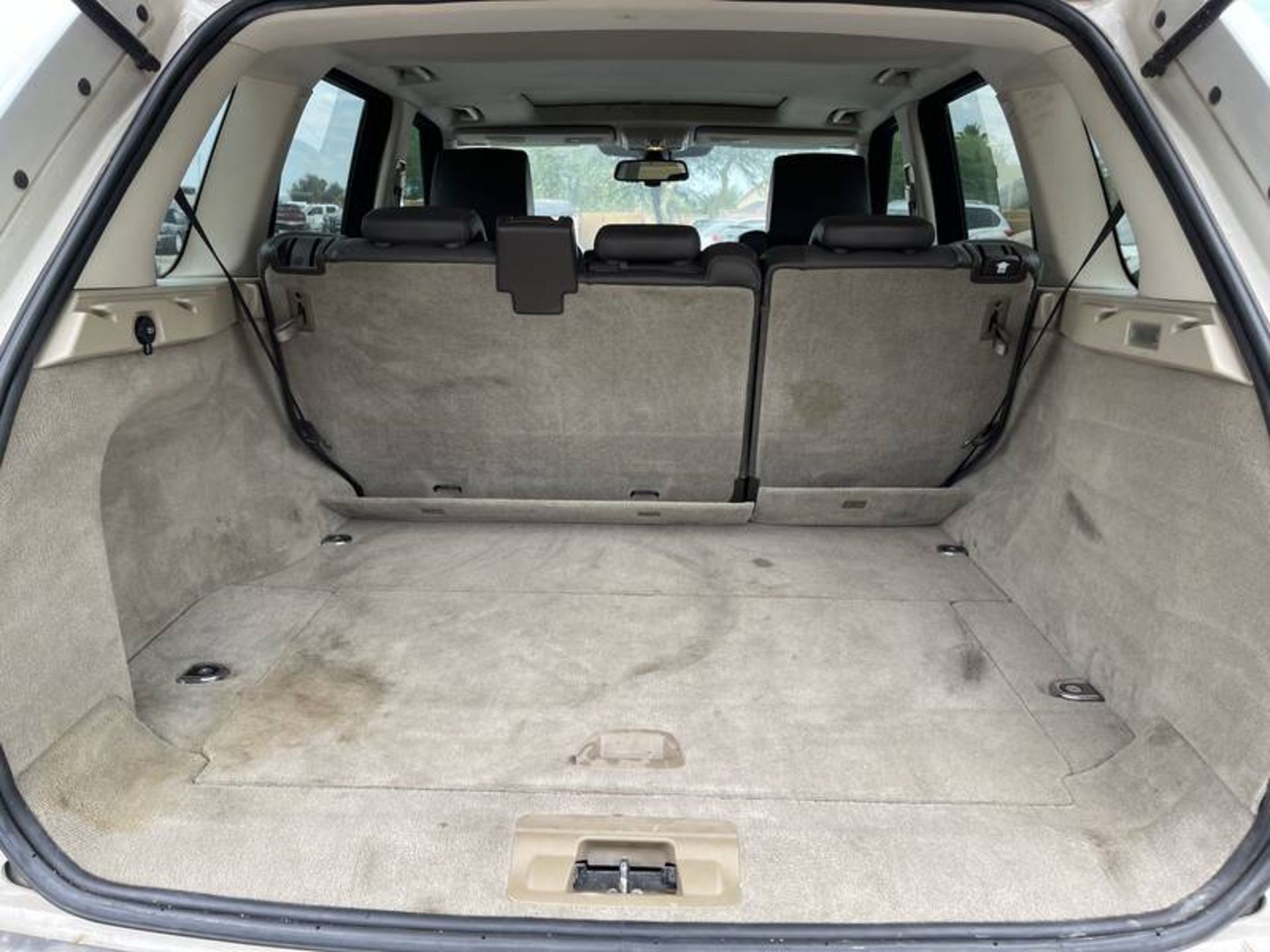 2010 Land Rover Range Rover Sport HSE 4 Door SUV - Image 17 of 40