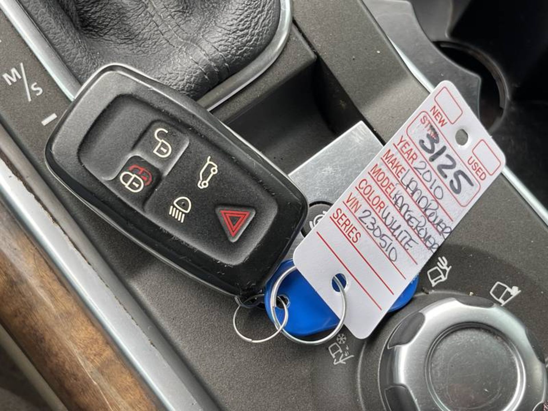 2010 Land Rover Range Rover Sport HSE 4 Door SUV - Image 39 of 40