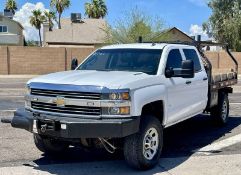 2015 Chevrolet Silverado 3500HD 4x4 Flat Bed Crewcab Pickup Truck