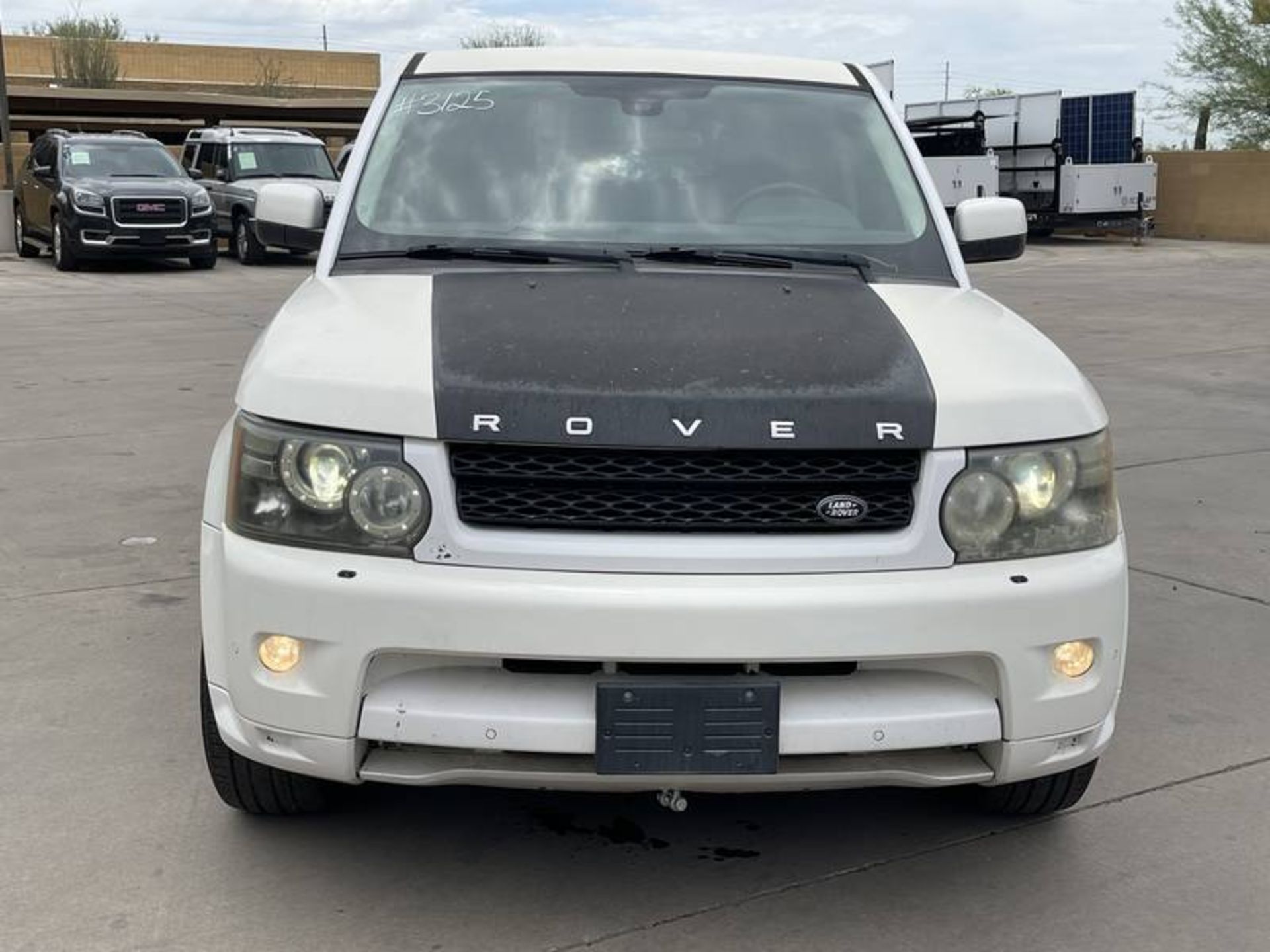 2010 Land Rover Range Rover Sport HSE 4 Door SUV - Image 9 of 40