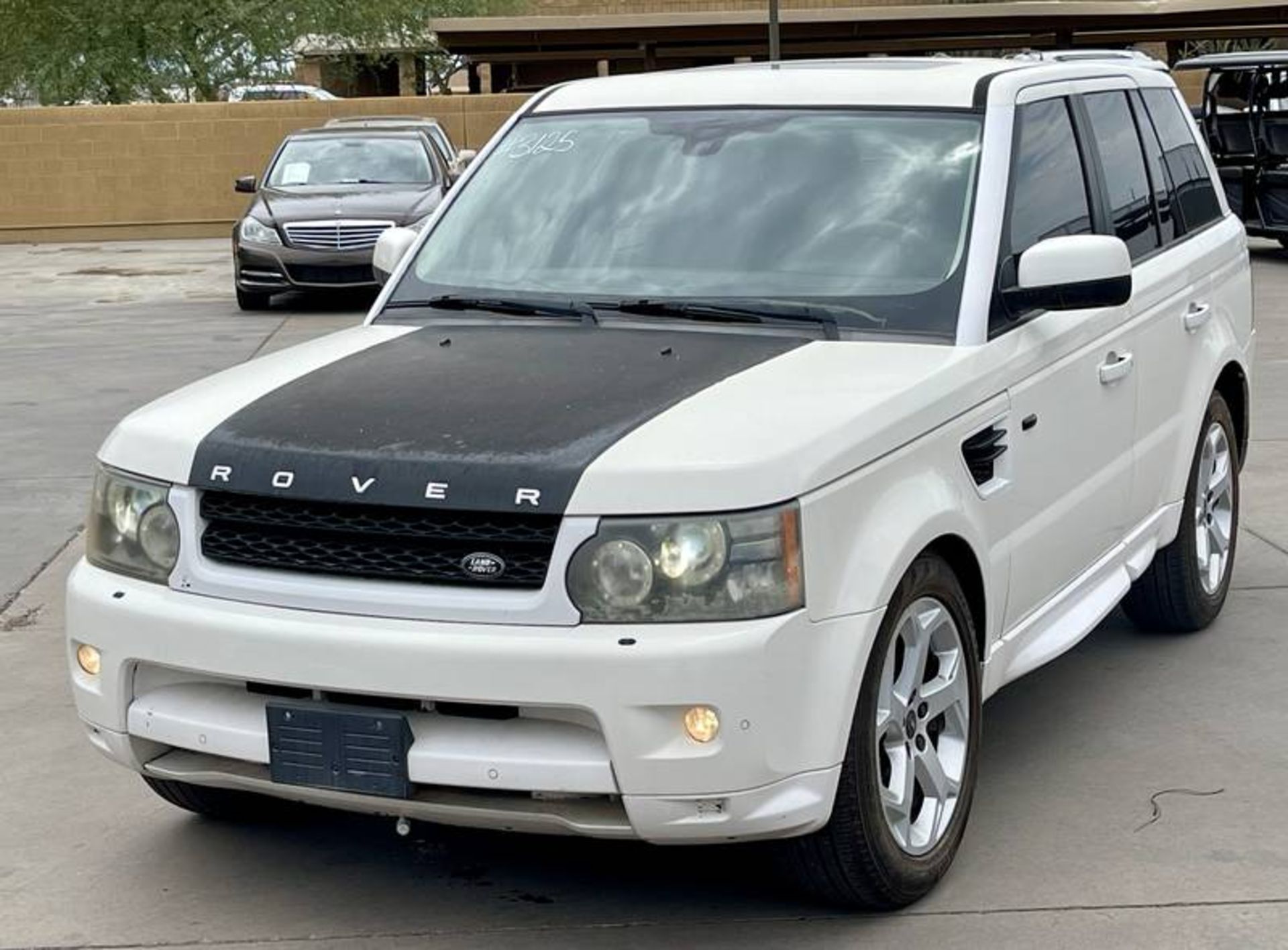 2010 Land Rover Range Rover Sport HSE 4 Door SUV - Image 2 of 40