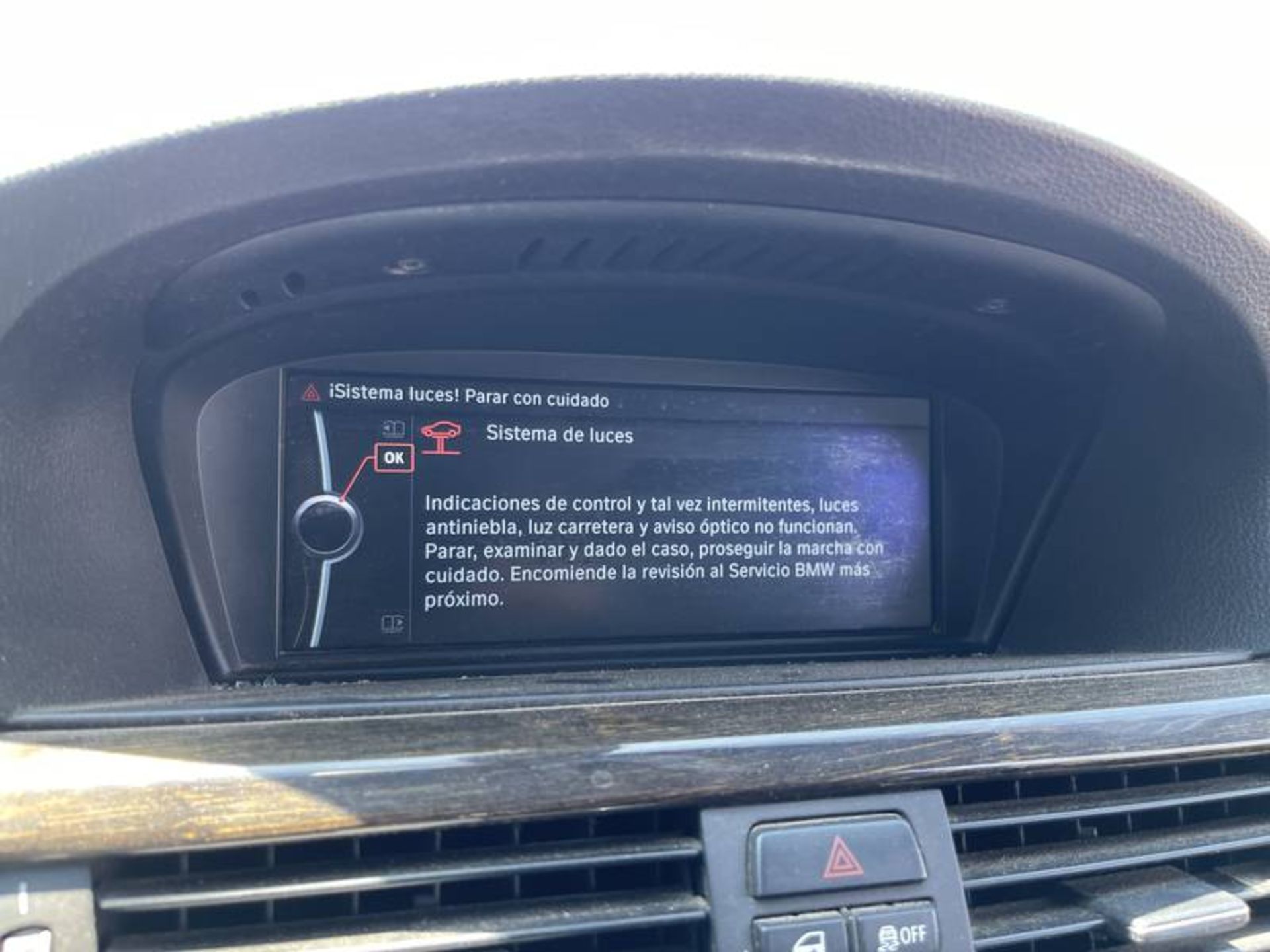 2012 BMW 3 Series 328i 2 Door Convertible - Image 33 of 35