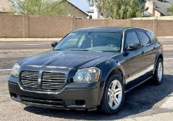 2005 Dodge Magnum SXT 4 Door Wagon