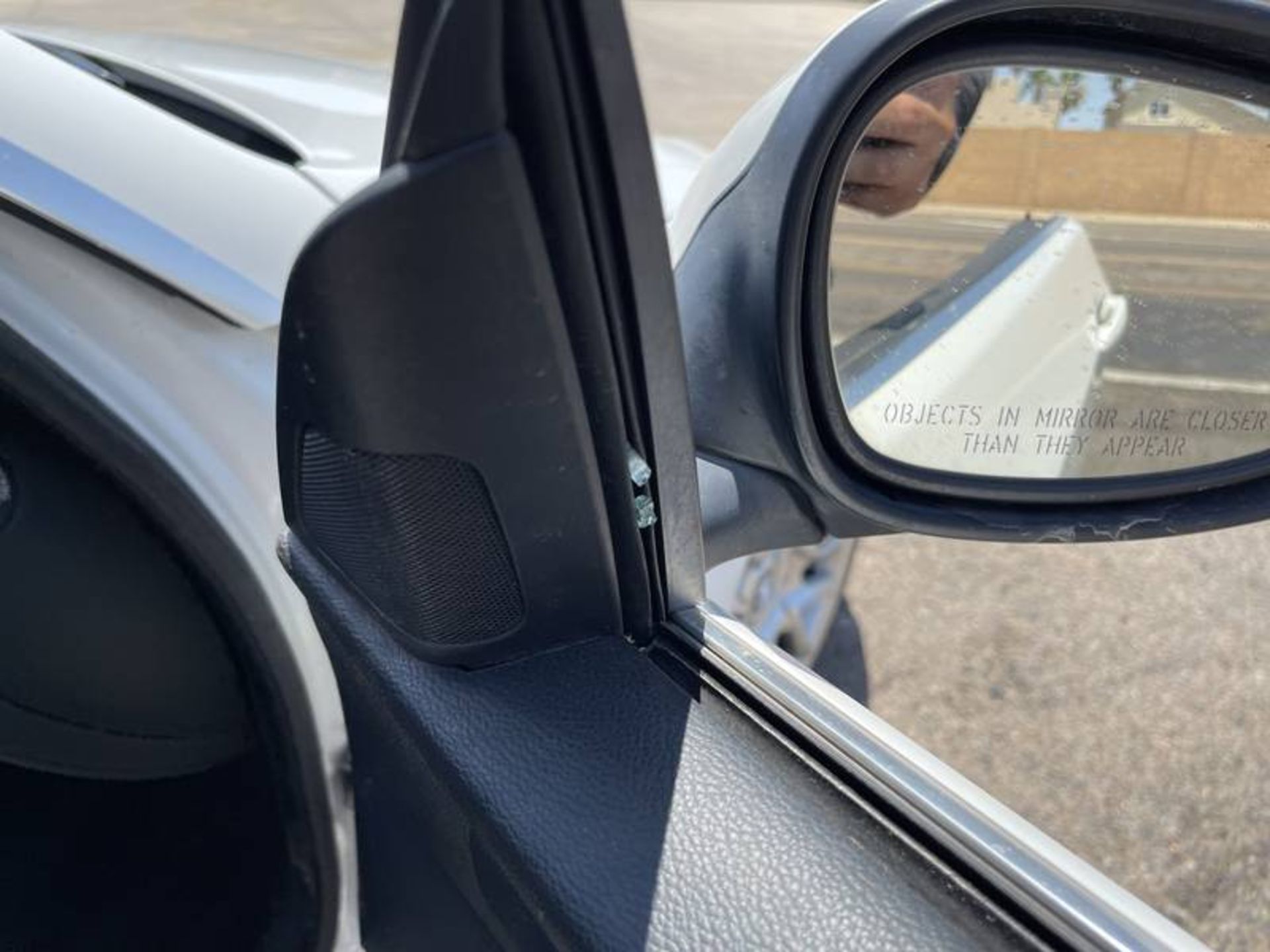 2012 BMW 3 Series 328i 2 Door Convertible - Image 20 of 35