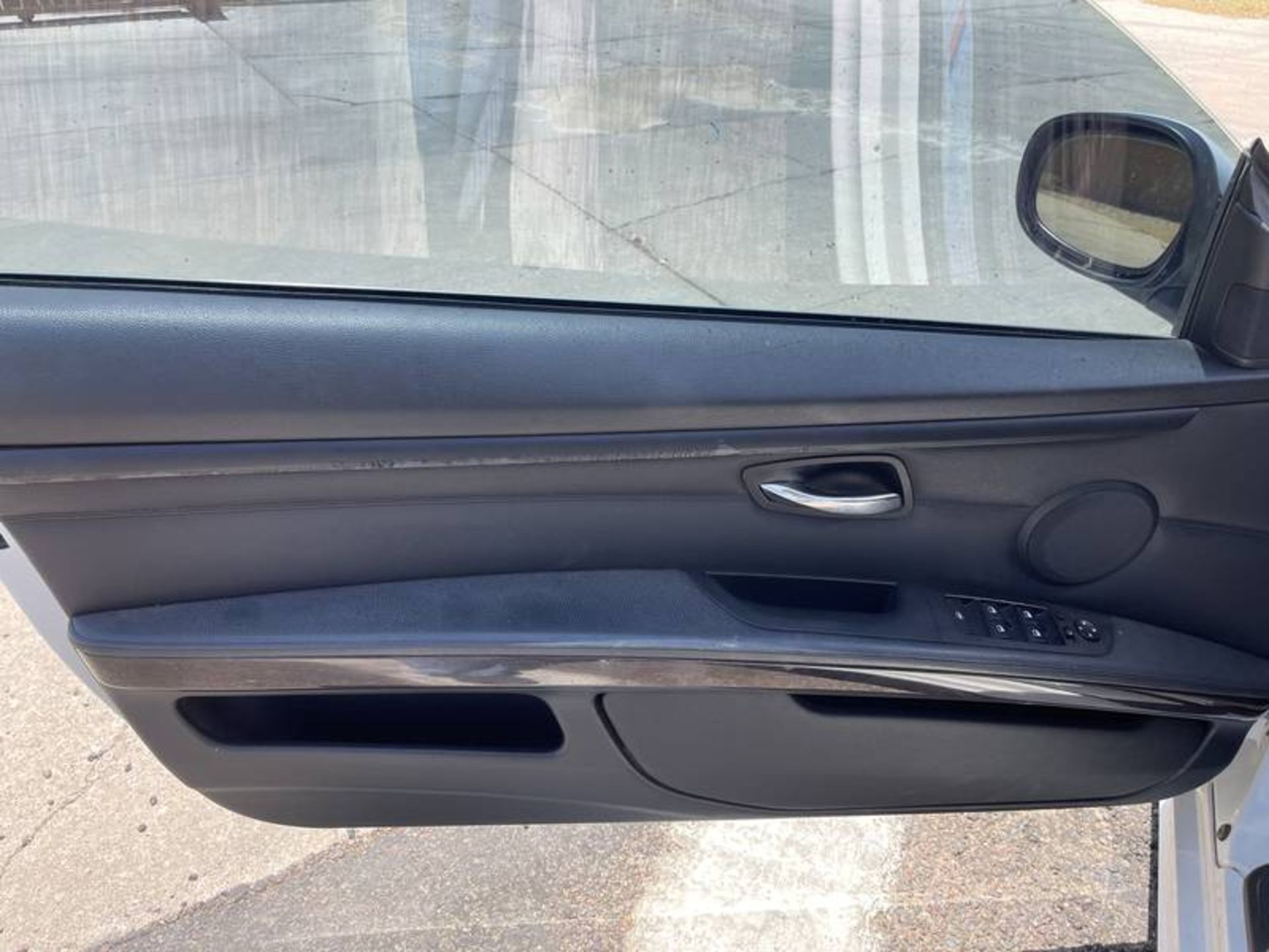 2012 BMW 3 Series 328i 2 Door Convertible - Image 14 of 35